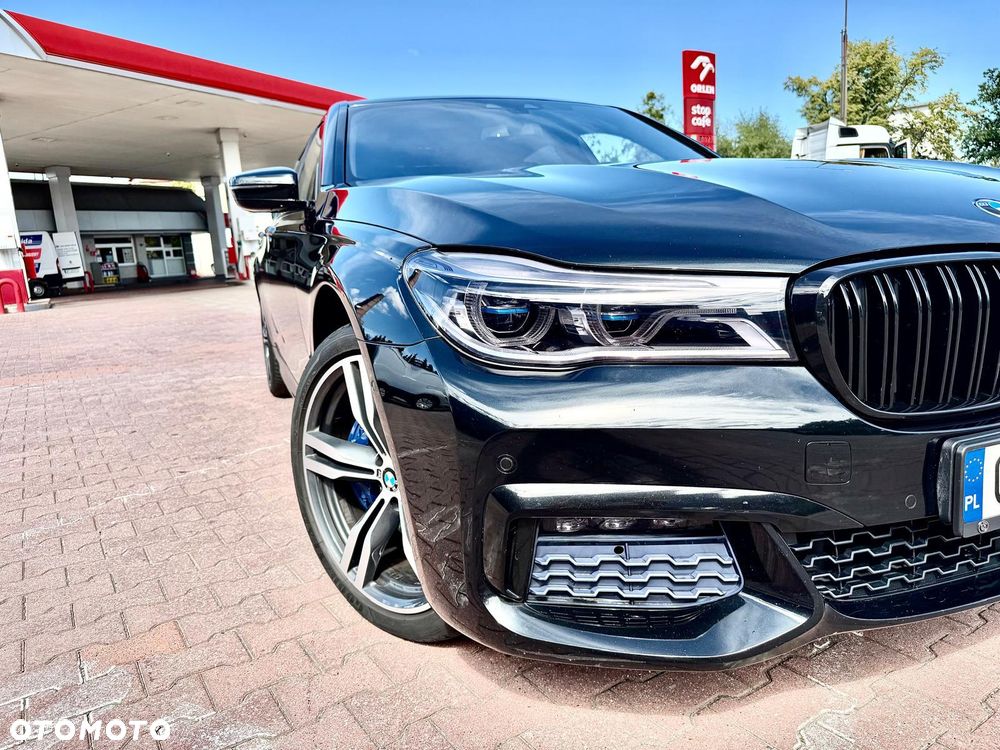 BMW Seria 7 740d xDrive - 30
