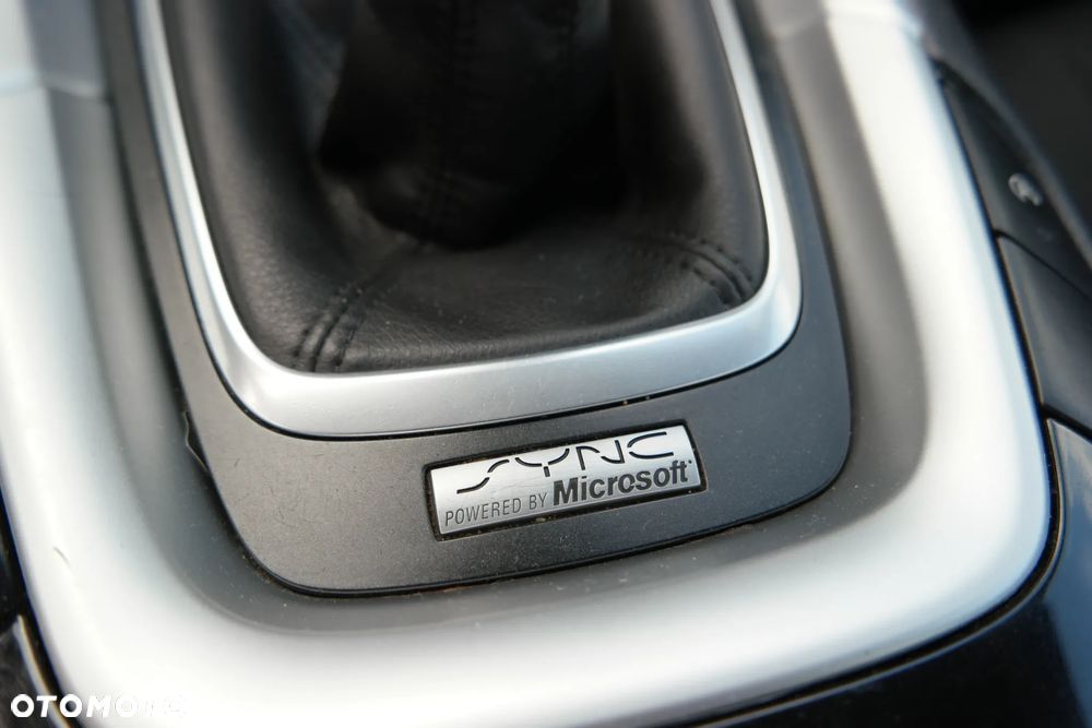 Ford Mondeo - 29