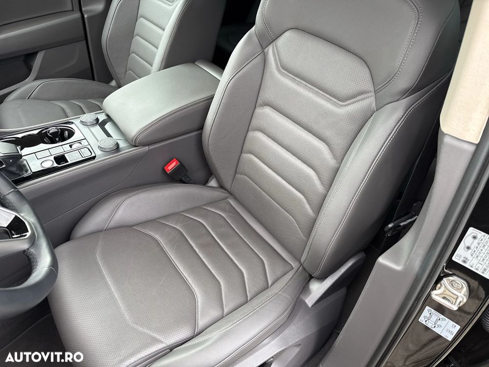 Volkswagen Touareg V6 TDI 4MOTION Elegance - 16