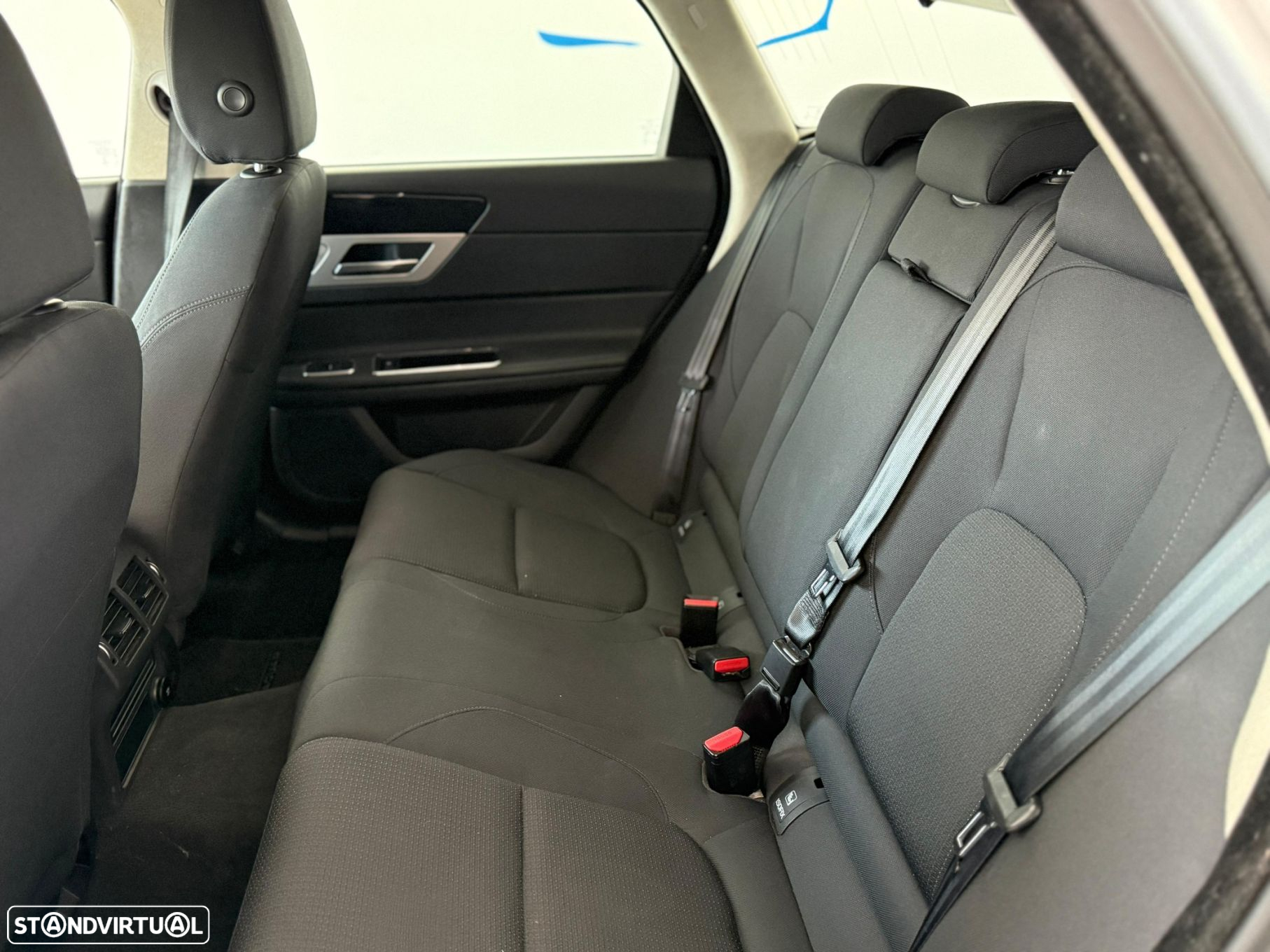 Jaguar XF Sportbrake 2.0 D Pure Aut. - 5