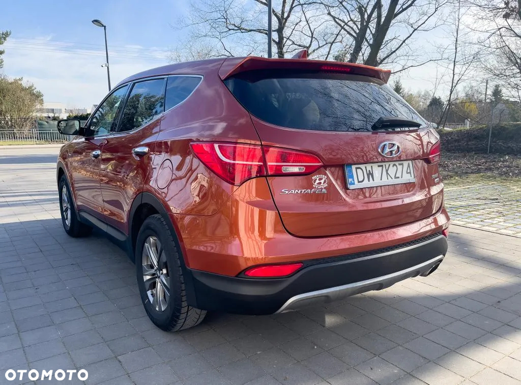 Hyundai Santa Fe 2.4 Sport Utility - 12
