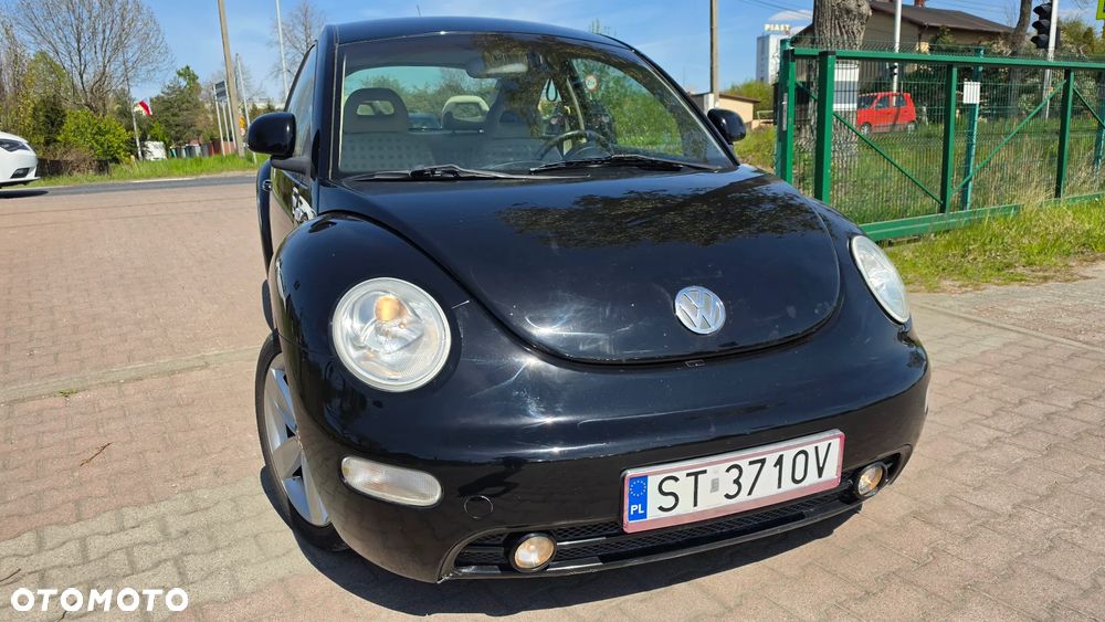 Volkswagen New Beetle 2.0 - 33