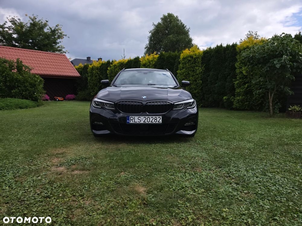 BMW Seria 3 320d xDrive Edition M Sport Shadow - 5