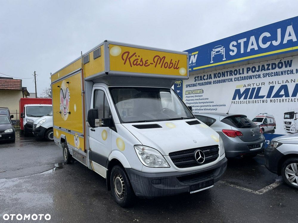 Mercedes-Benz Sprinter - 20