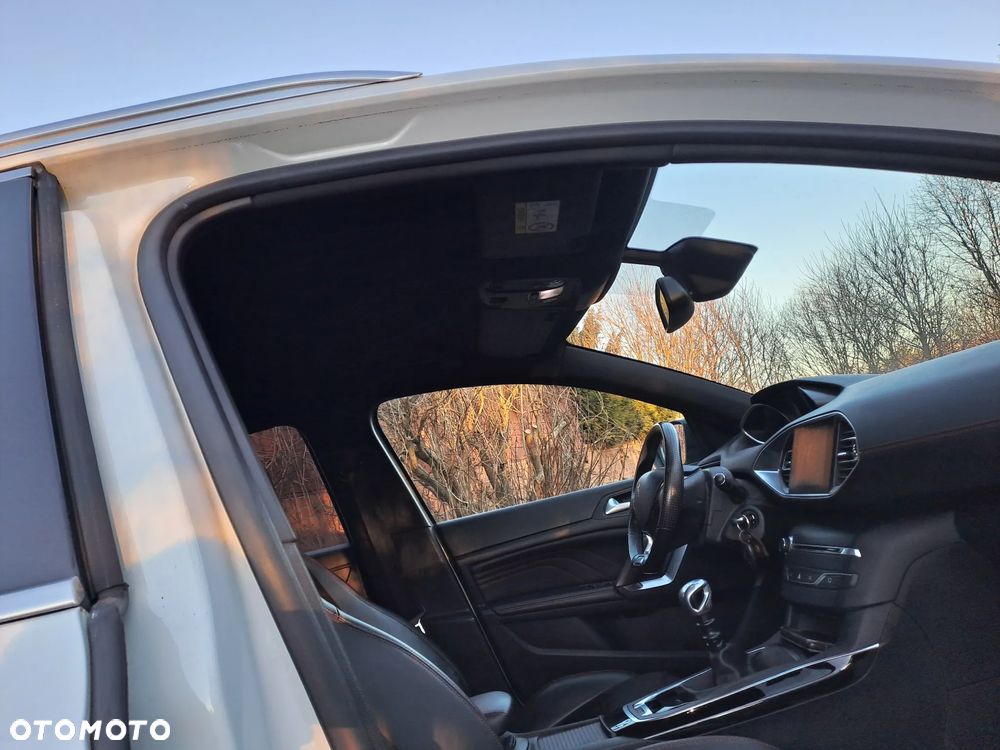 Peugeot 308 BlueHDi 150 Stop & Start GT-Line Edition - 23