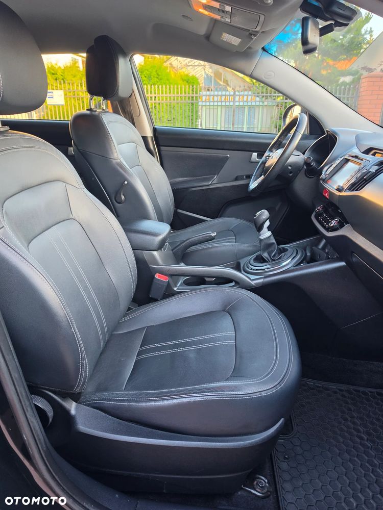 Kia Sportage 2.0 CRDI 2WD Spirit - 26