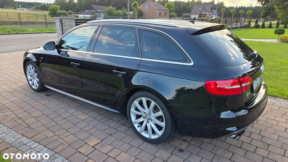 Audi A4 Avant 2.0 TDI - 8
