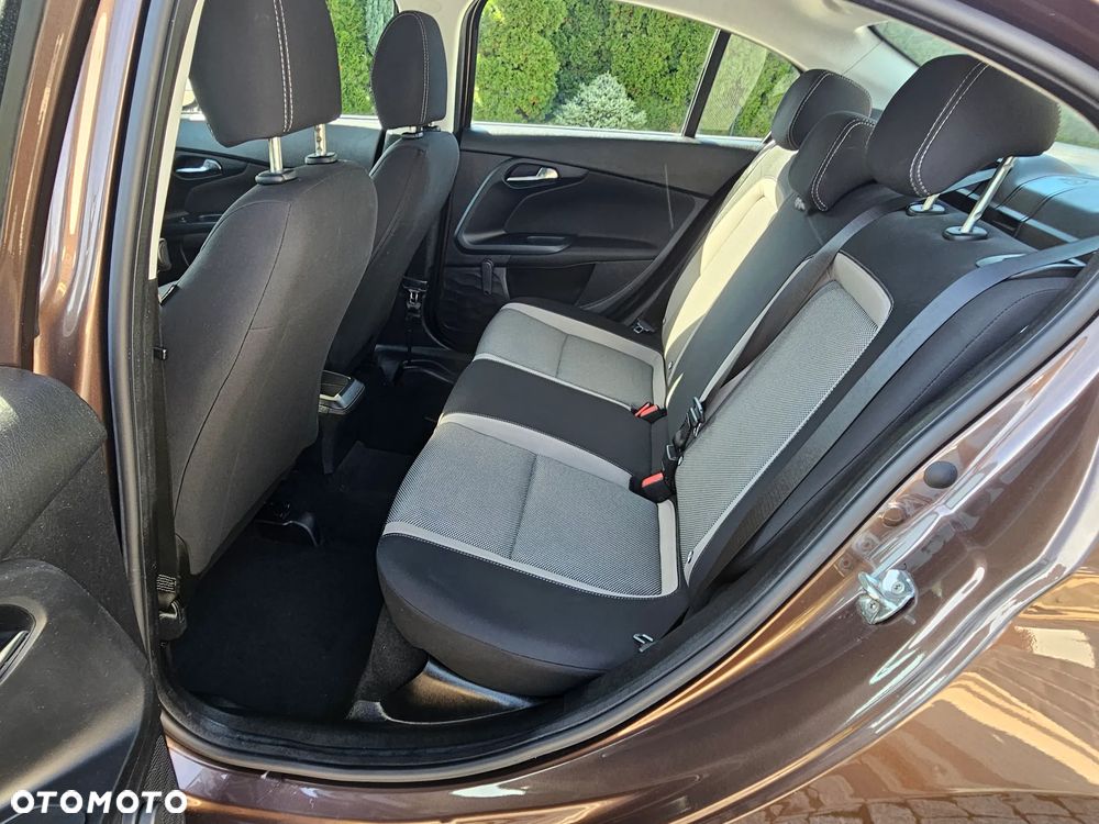 Fiat Tipo 1.4 16V More - 12