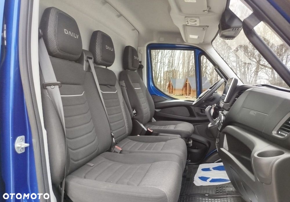 Iveco Daily 35S18 - 22