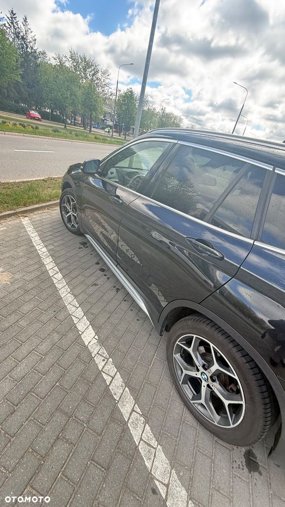 BMW X1 xDrive25i Sport Line sport - 5