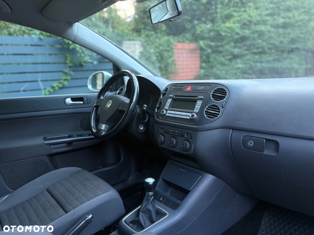 Volkswagen Golf Plus 1.6 Edition - 12