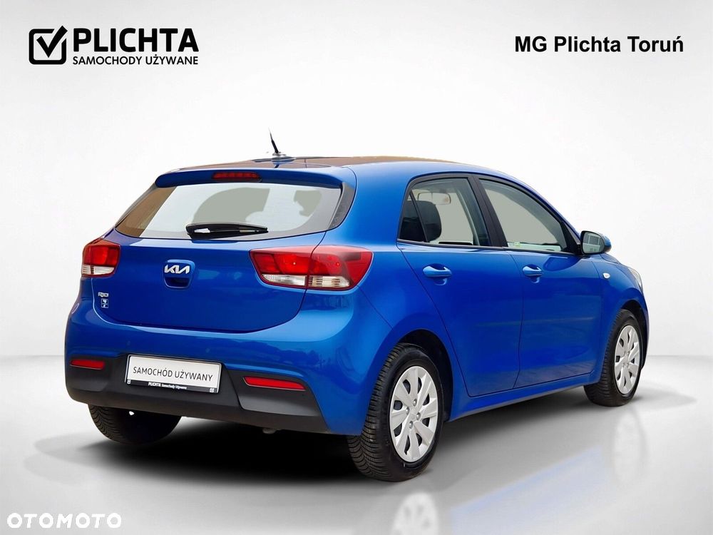 Kia Rio - 6