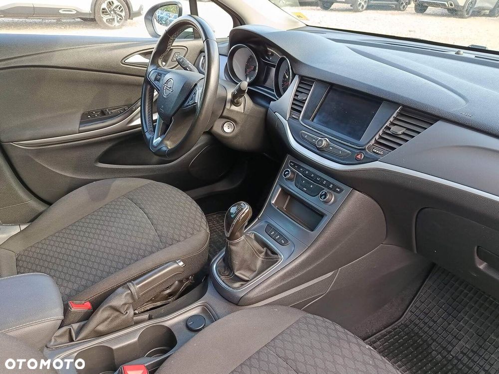 Opel Astra 1.2 T Elegance S&S - 16