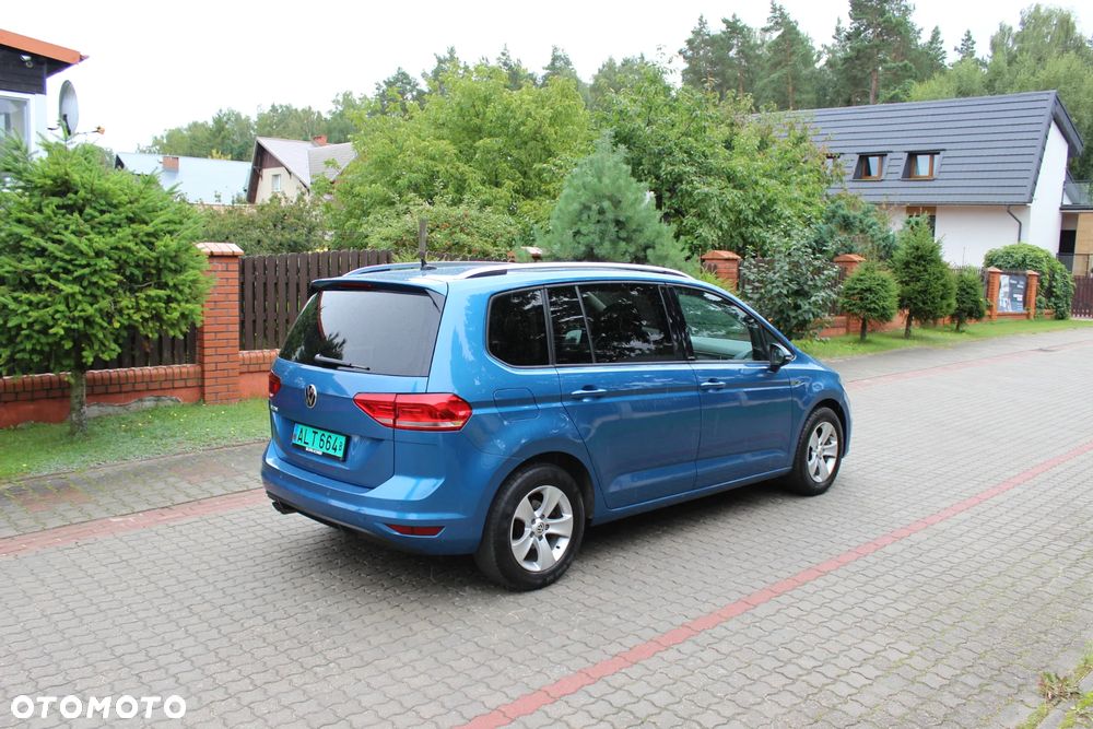 Volkswagen Touran 2.0 TDI BMT United - 6