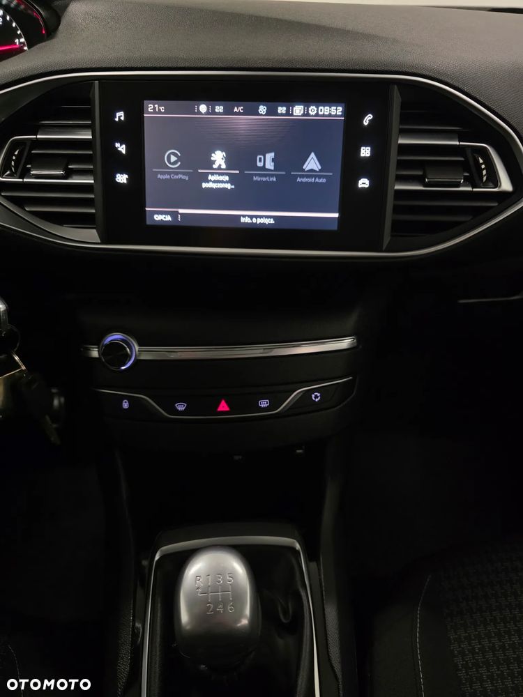 Peugeot 308 - 10