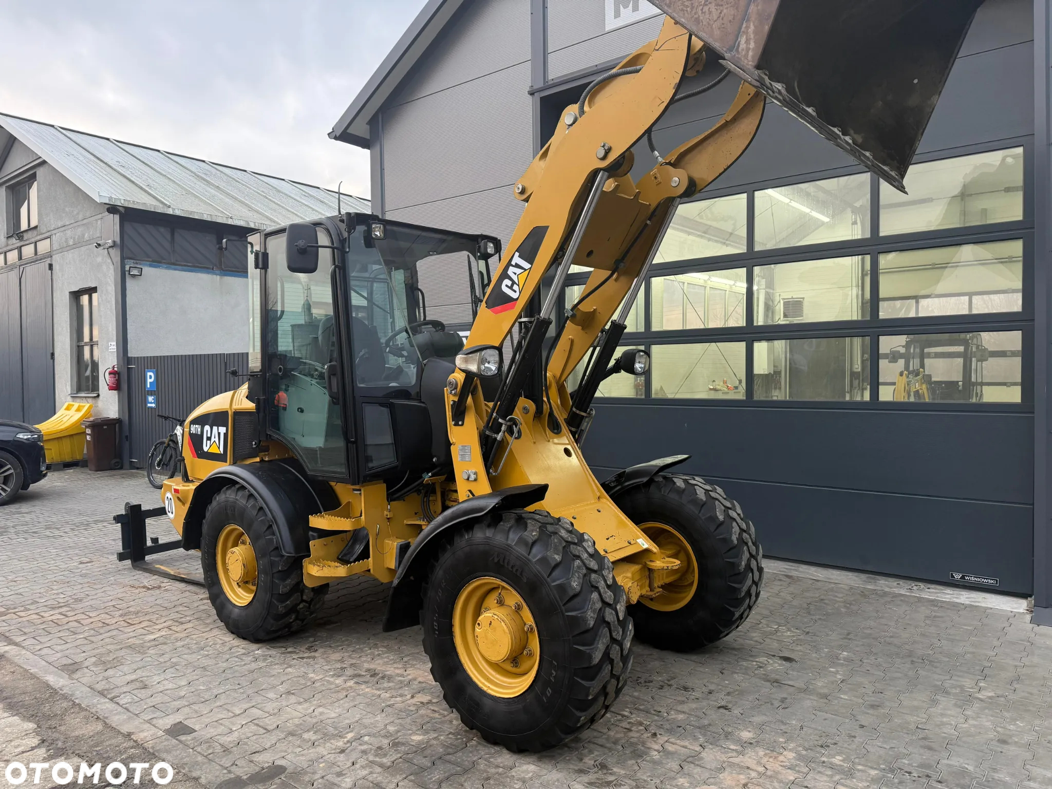Caterpillar ŁADOWARKA KOŁOWA CAT CATERPILLAR 907 906 907H 908 2010 - 5