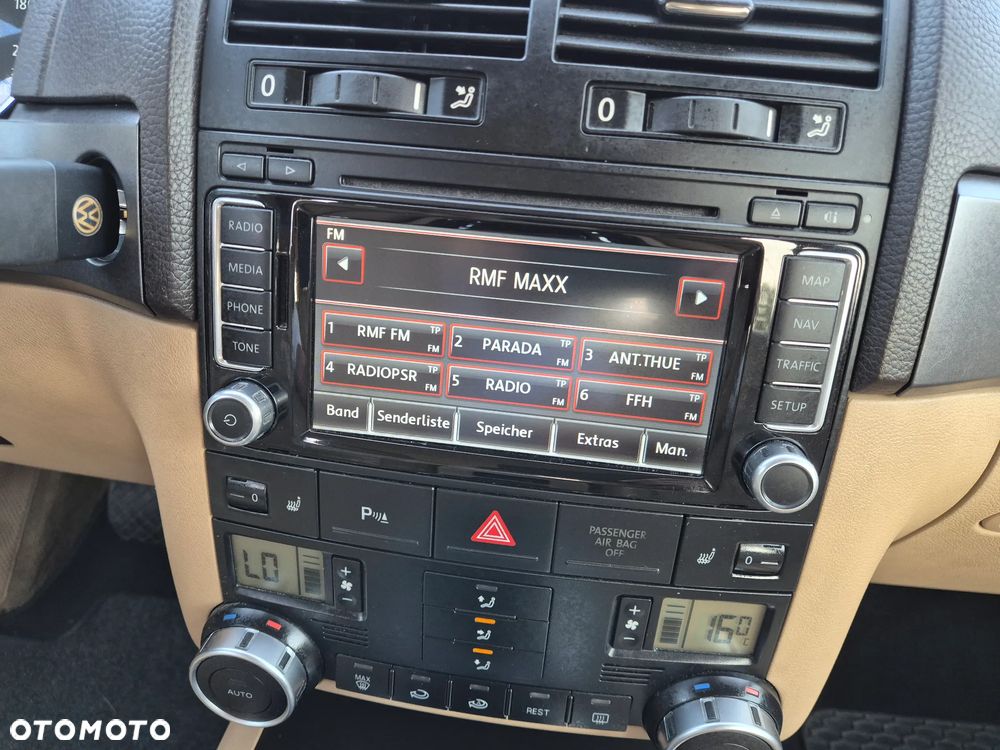 Volkswagen Touareg 3.0 V6 TDI DPF Automatik Individual - 10