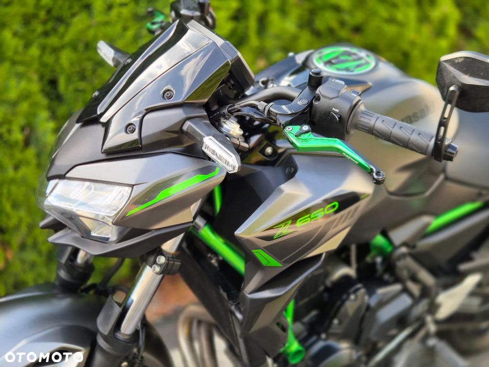 Kawasaki Z 650 - 21
