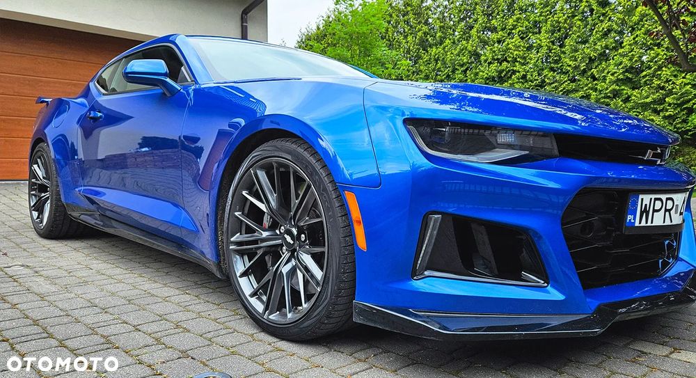 Chevrolet Camaro - 3