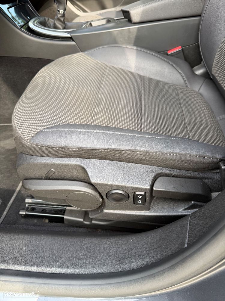 Opel Insignia Sports Tourer 2.0 CDTi Cosmo ecoFLEX - 26