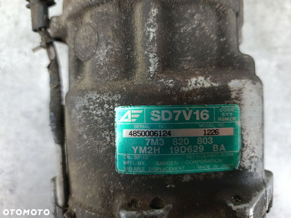 SPRĘŻARKA KLIMATYZACJI VW GOLF III 7M3820803  YM2H19D629BA  SD7V16  SANDEN - 2