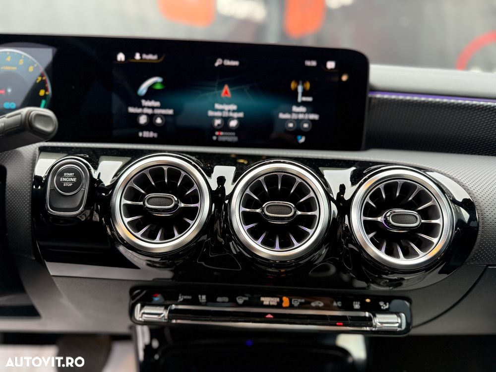 Mercedes-Benz CLA 250 e Coupe - 10