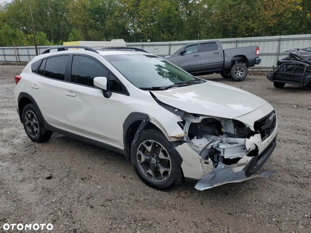 Subaru Crosstrek - 3