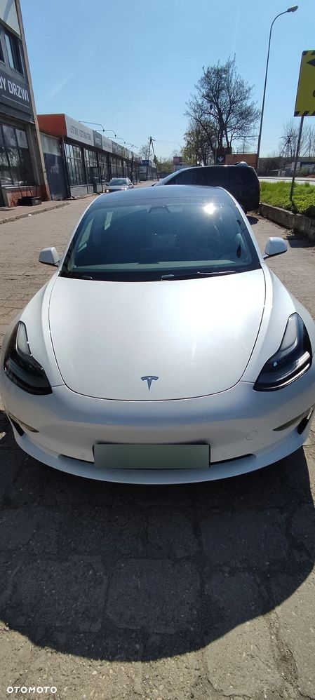 Tesla Model 3 Standard Reichweite Plus Hinterradantrieb - 9