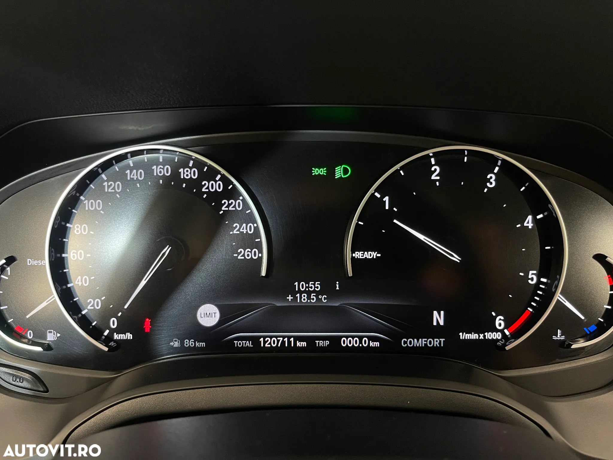 BMW Seria 3 318d MHEV - 22