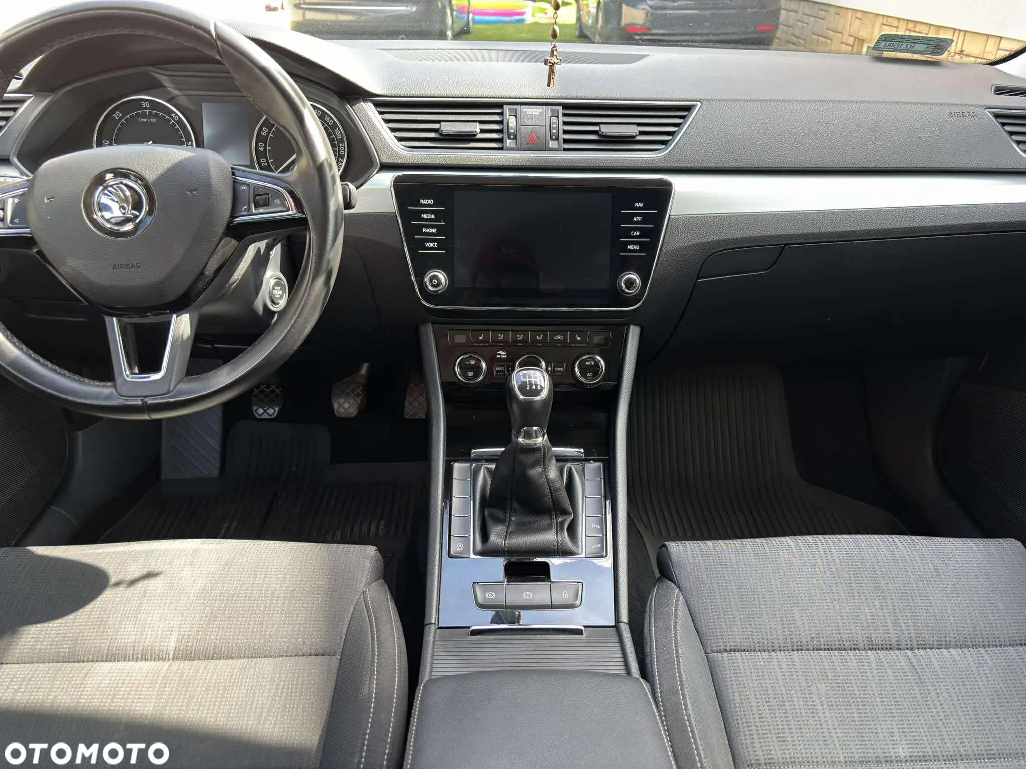 Skoda Superb 2.0 TDI Style - 13