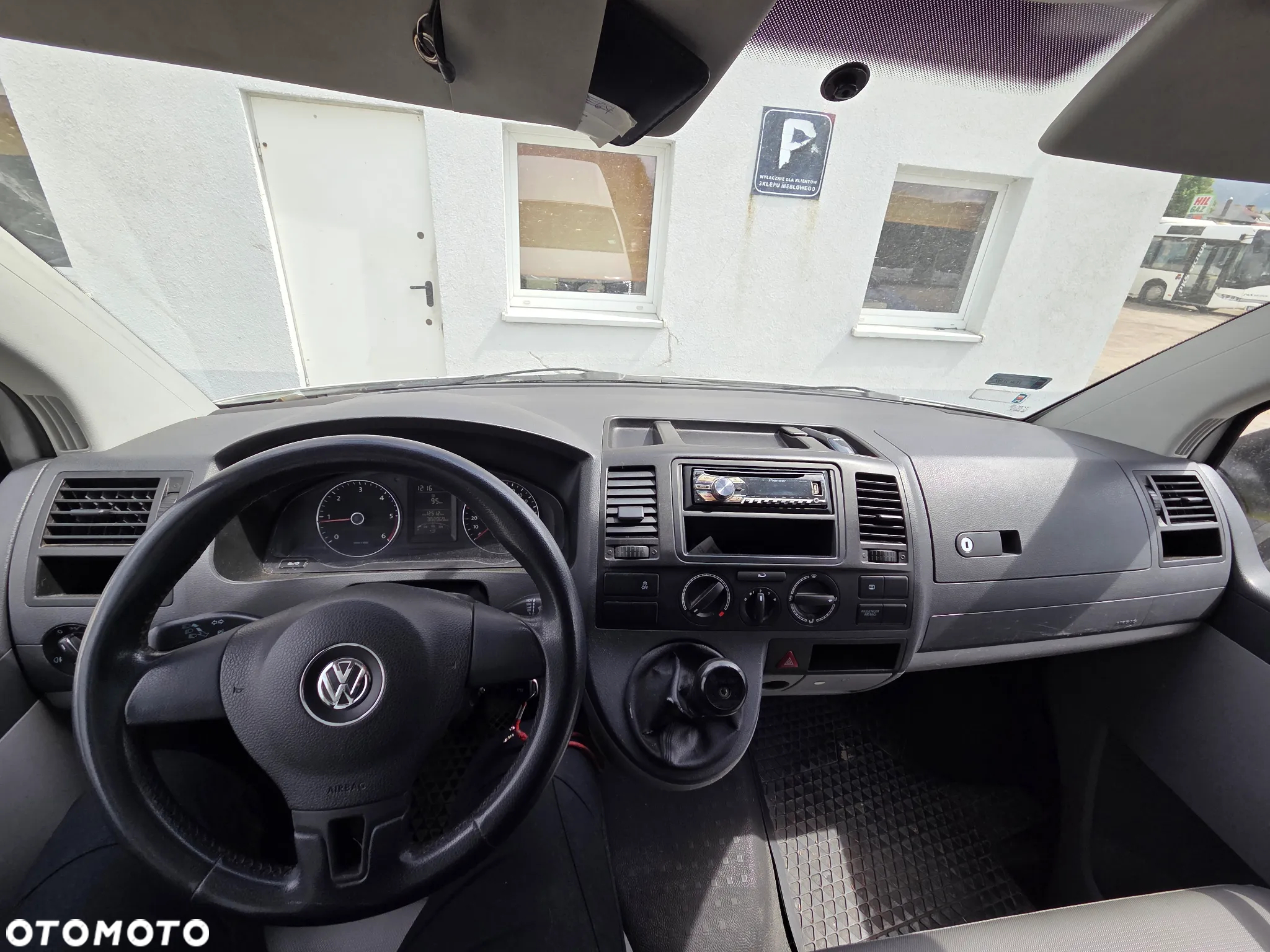Volkswagen Transporter - 12