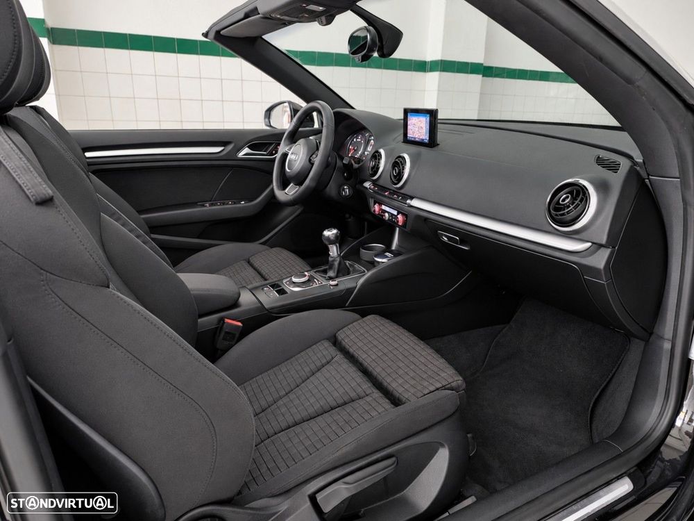 Audi A3 Cabrio 2.0 TDi Sport - 17