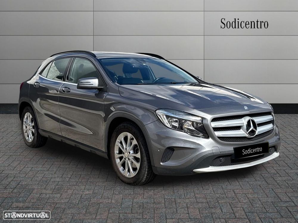 Mercedes-Benz GLA 180 CDI Style - 2