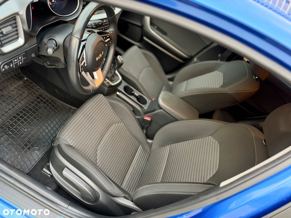 Kia Ceed 1.5 T-GDI M - 17