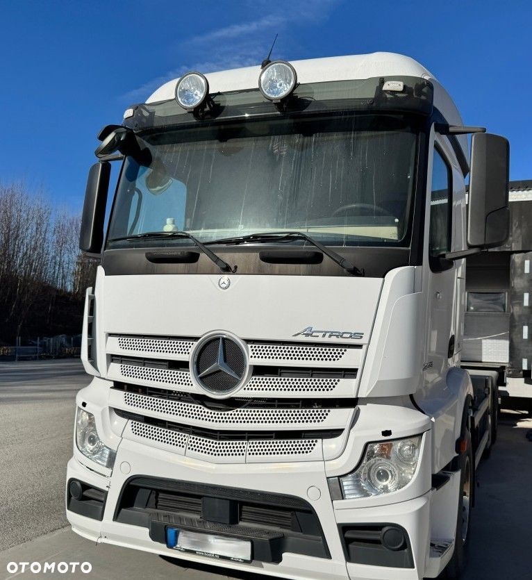 Mercedes-Benz Actros 2551 - 2