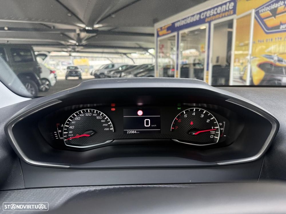 Peugeot 208 1.2 PureTech Active - 26