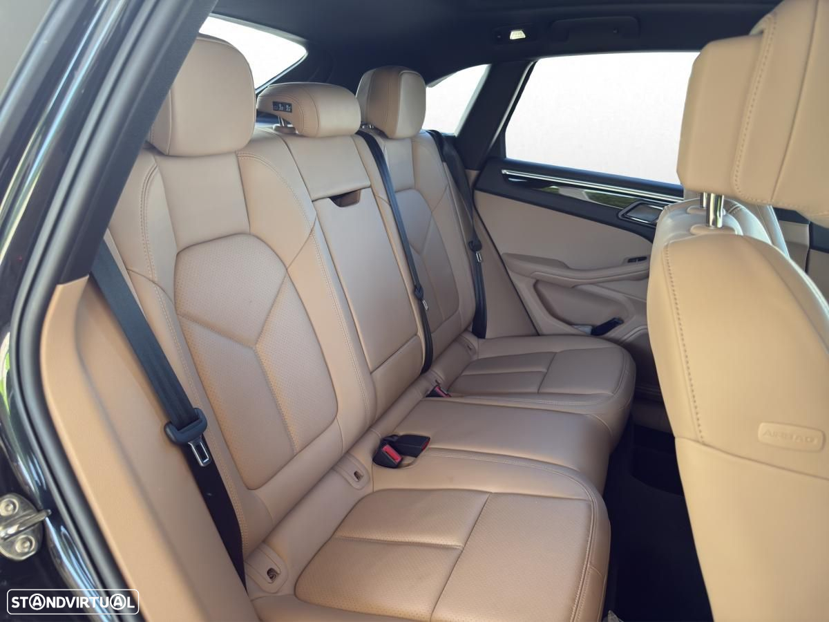 Porsche Macan S - 9