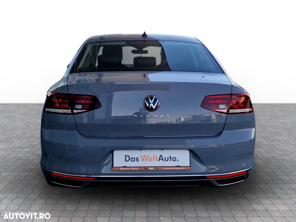 Volkswagen Passat 2.0 TDI DSG Highline - 9