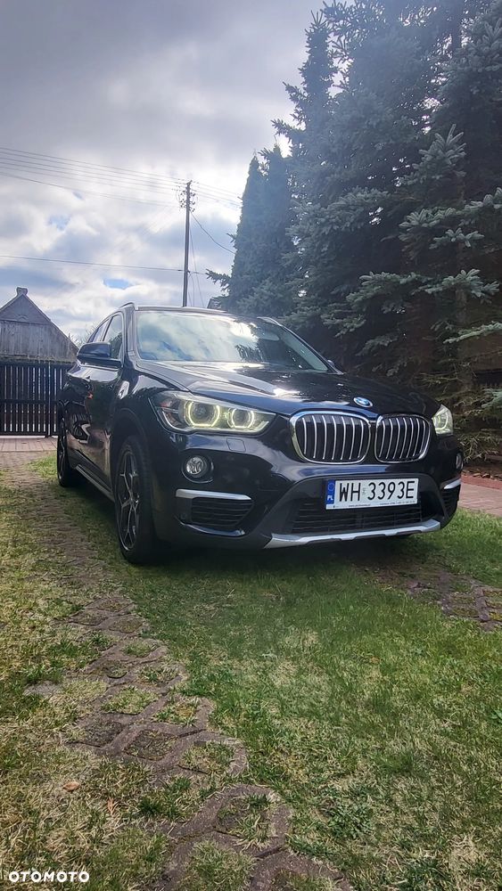 BMW X1 xDrive20d xLine - 12