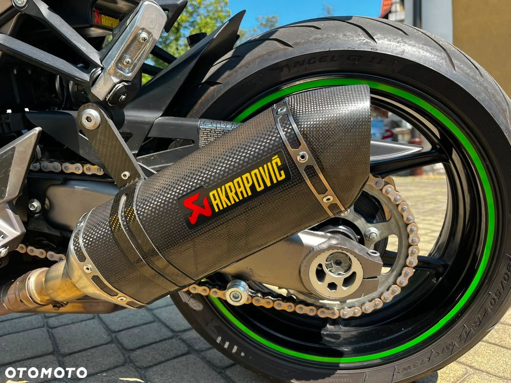 Kawasaki Ninja 1000 SX - 5