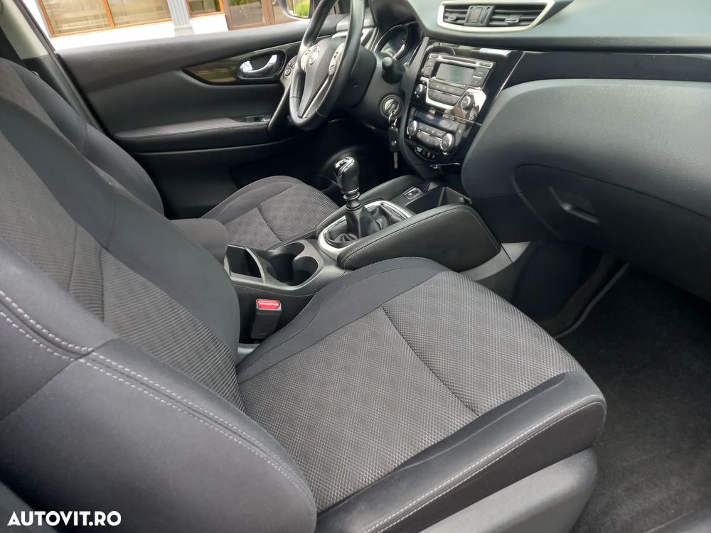 Nissan Qashqai 1.2 DIG-T ACENTA - 7