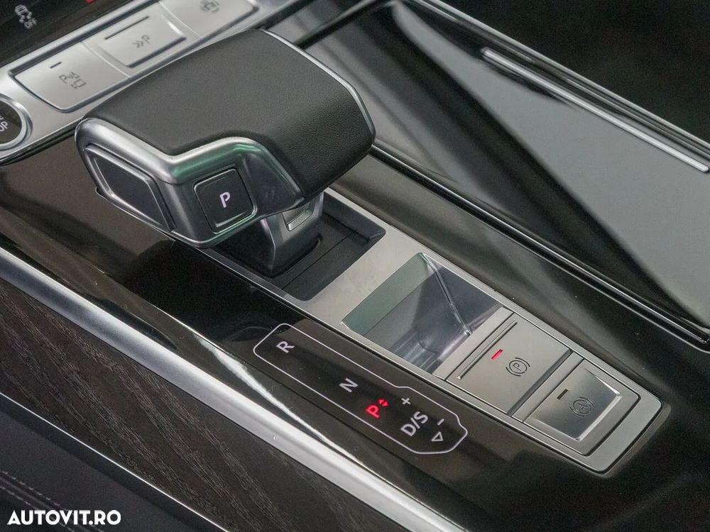 Audi A8 L 60 TFSI e quattro tiptronic - 8