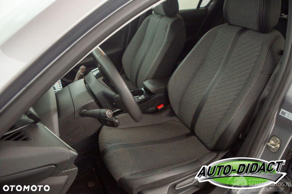 Peugeot 208 Elektromotor 136 Allure Pack - 16