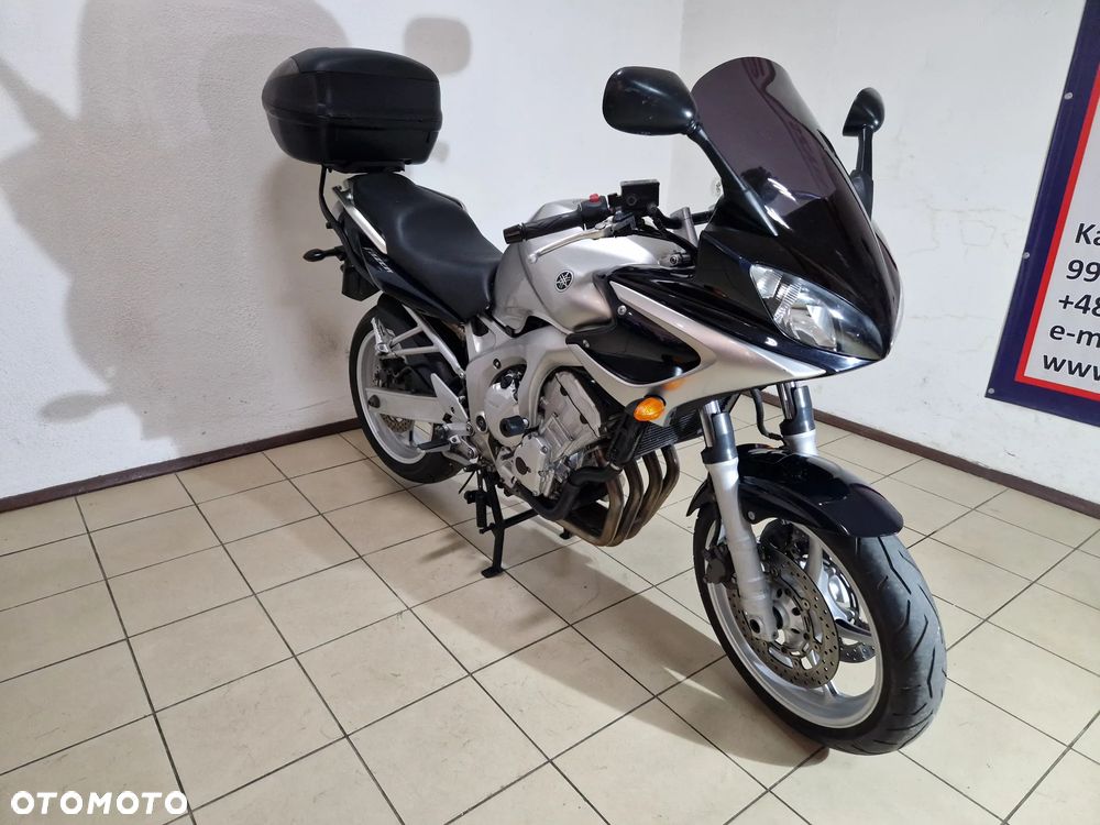 Yamaha FZ6 - 8