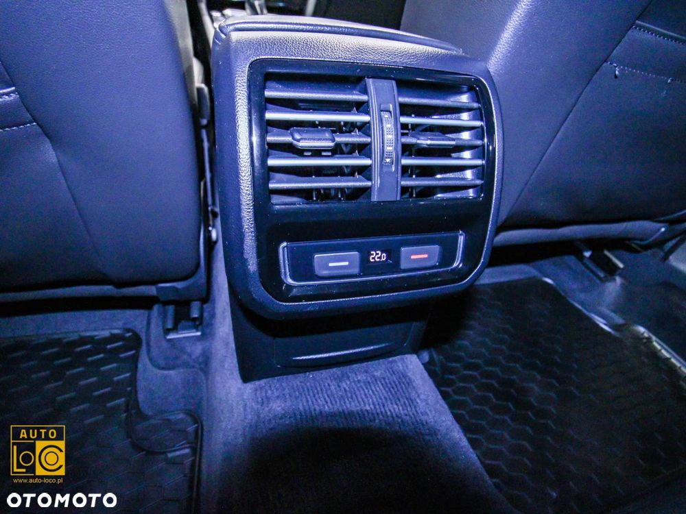 Volkswagen Passat 2.0 TDI BMT Highline DSG - 29