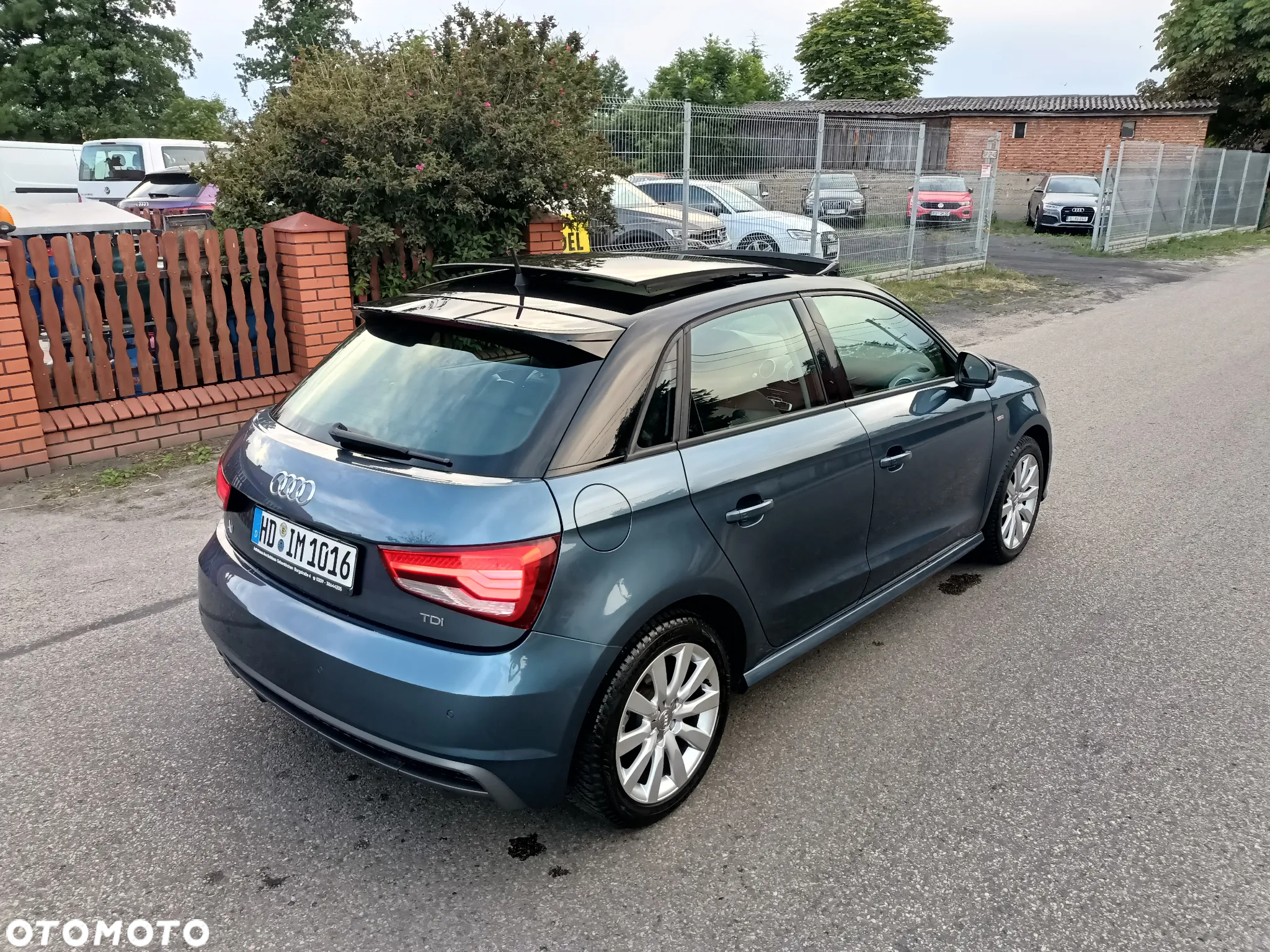Audi A1 1.6 TDI Sportback S tronic sport - 23