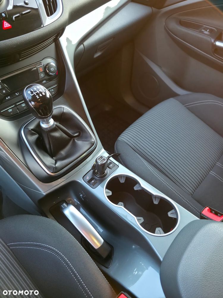 Ford C-MAX 2.0 TDCi Titanium - 11