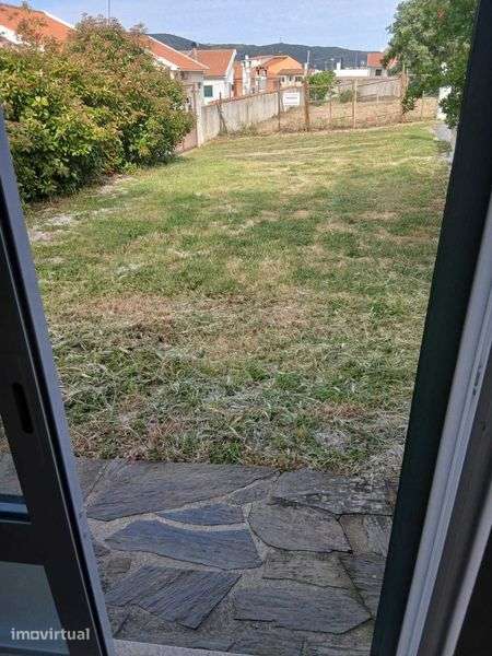 Arrenda-se moradia T4  Vila Nova de Foz Côa - Grande imagem: 5/12