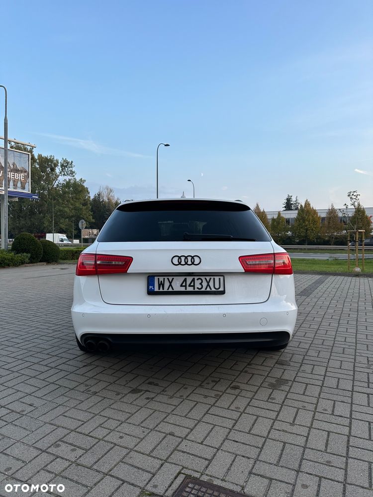 Audi A6 Avant 2012 photo 3