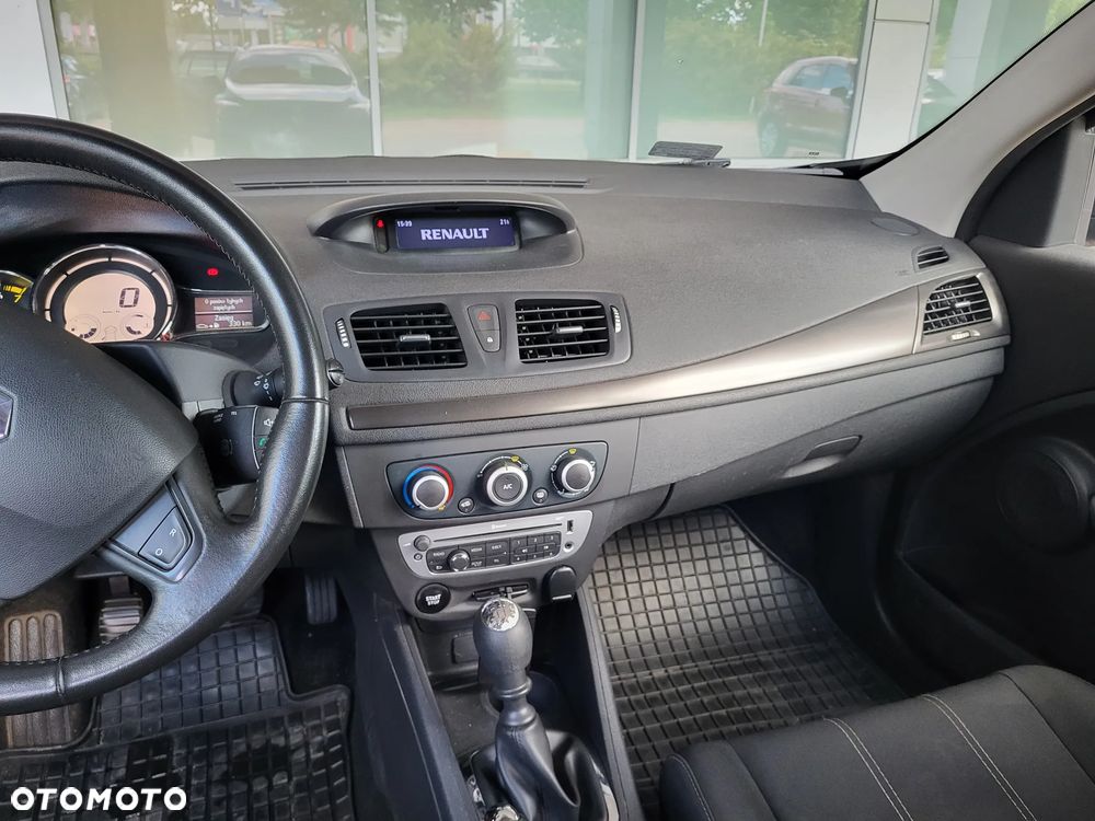 Renault Megane 1.2 16V TCe Energy Life EU6 - 10